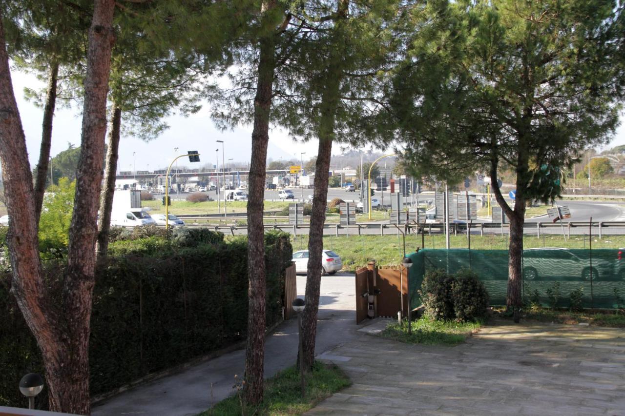 Easyroom Frosinone - Casello Autostradale Exterior photo